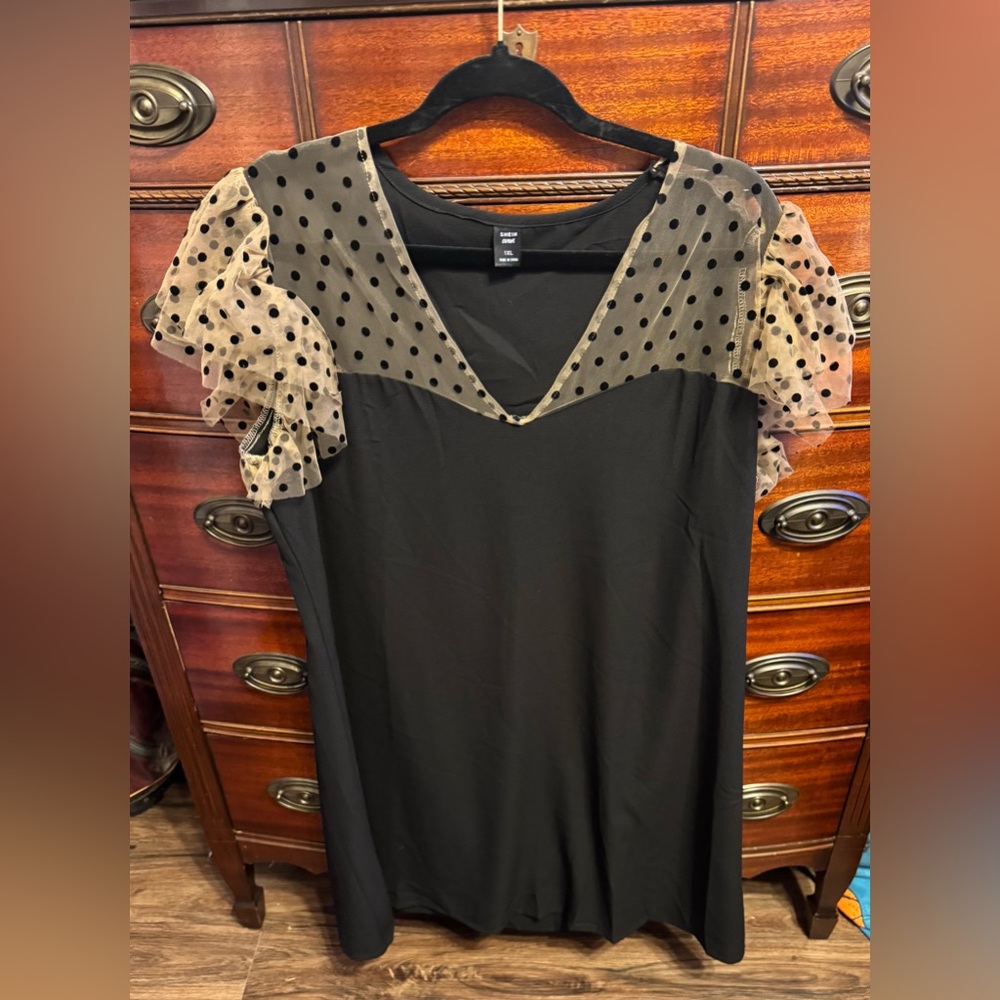 Black and Tan Polka Dot dress! Perfect for a night out